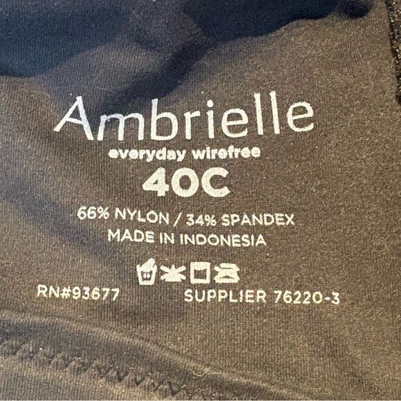 Ambrielle Black Everyday Wireless Bra Padded Size 40C New without tag. - Picture 3 of 6